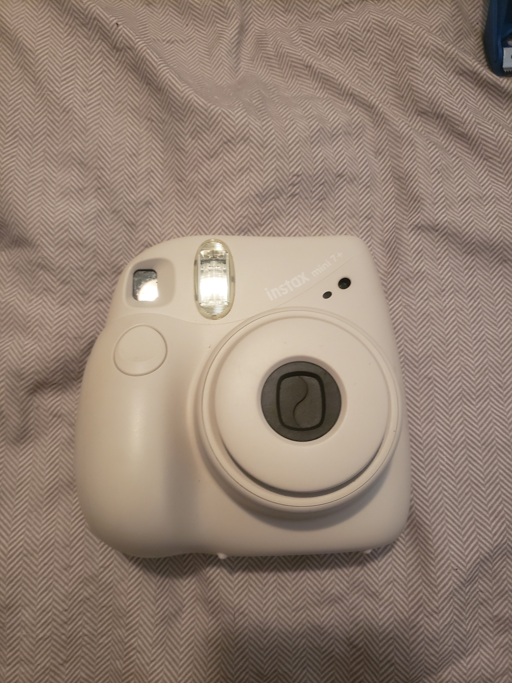 Fujifilm Instax Mini 7S Instant Camera - White